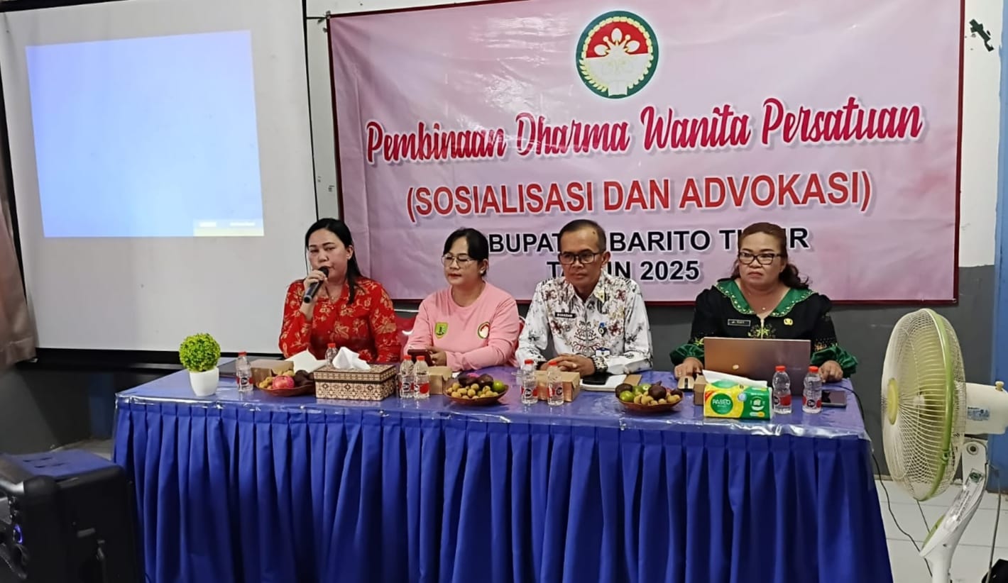 dharma-persatuan-wanita-kabupaten-barito-timur-laksanakan-sosialisasi-dan-advokasi-ke-dpw-kecamatan-benua-lima